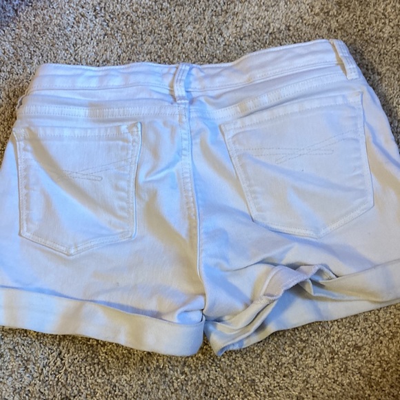 Gap Kids size 14 white shorts - Picture 2 of 3